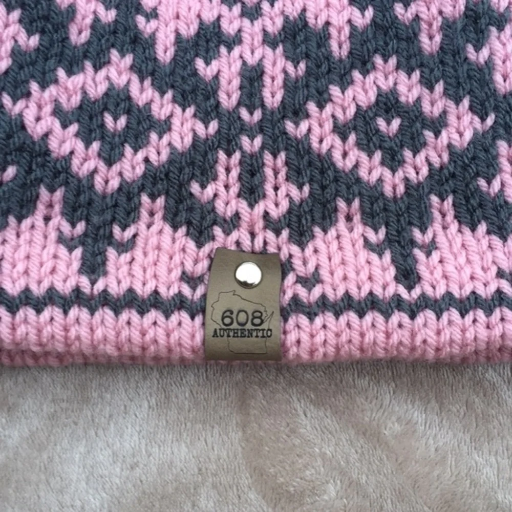 NWOT Winter Acrylic Pom Pom Beanie, OS (Girls)